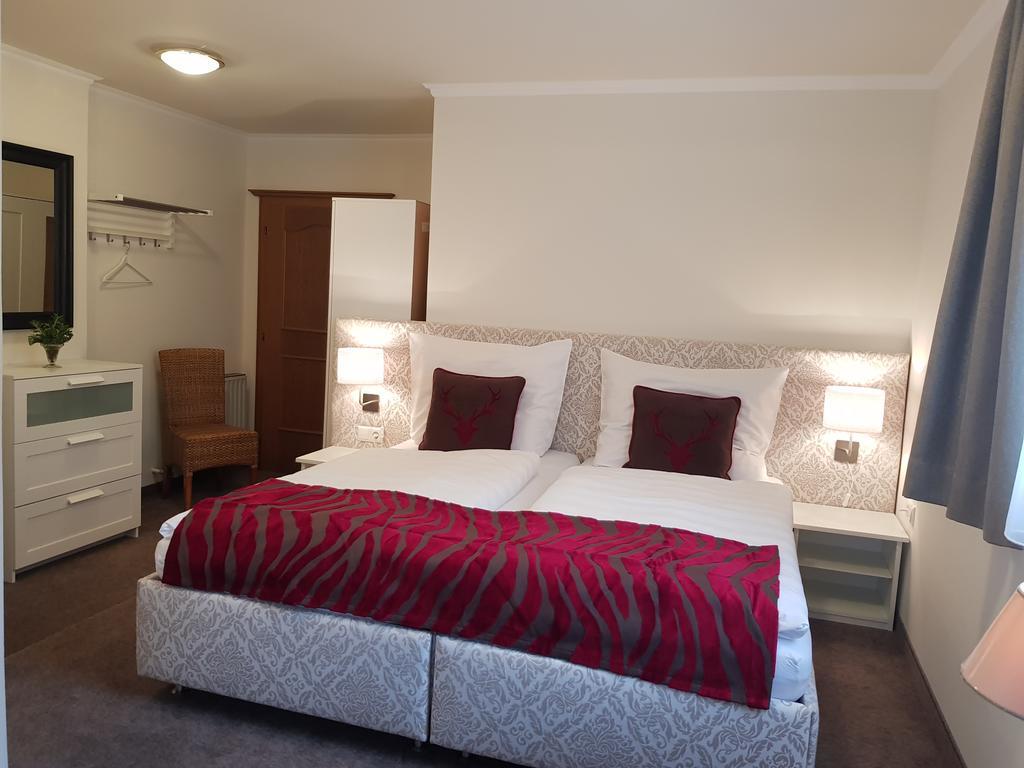 Appartements Basti ฟอร์สเทา ภายนอก รูปภาพ